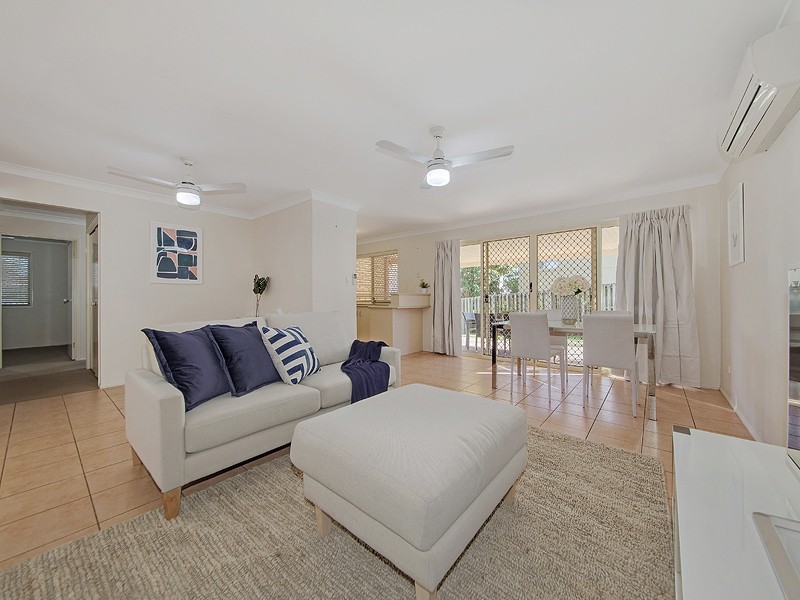 106 Hargreaves Road, Manly West QLD 4179