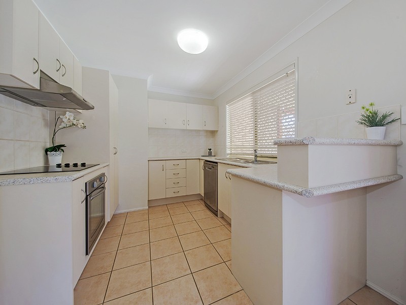 106 Hargreaves Road, Manly West QLD 4179