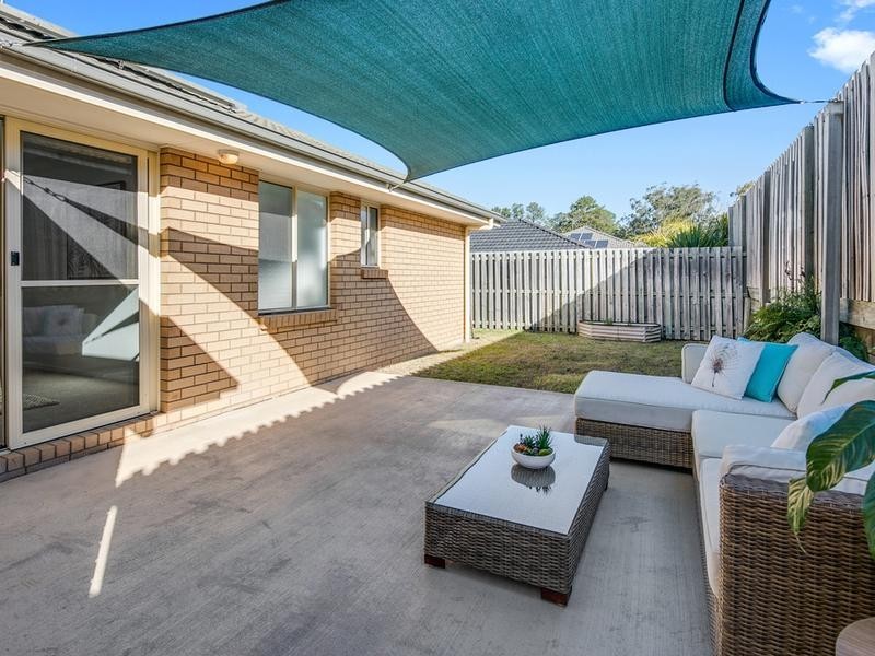 4 Brighton Ct, Wakerley QLD 4154
