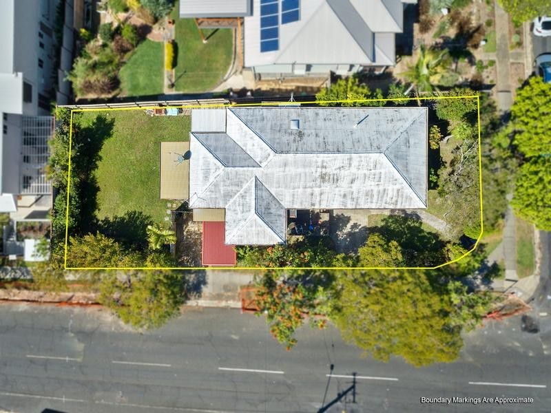 96 Carlton Terrace, Manly QLD 4179