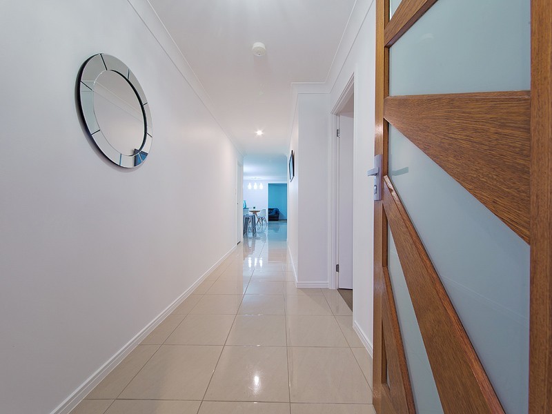 1 Ribblesdale Place, Gumdale QLD 4154