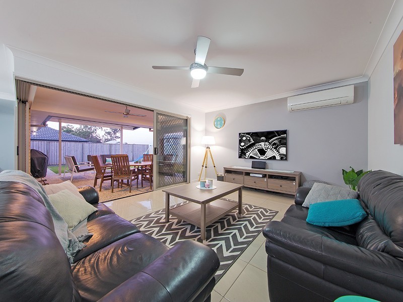 1 Ribblesdale Place, Gumdale QLD 4154