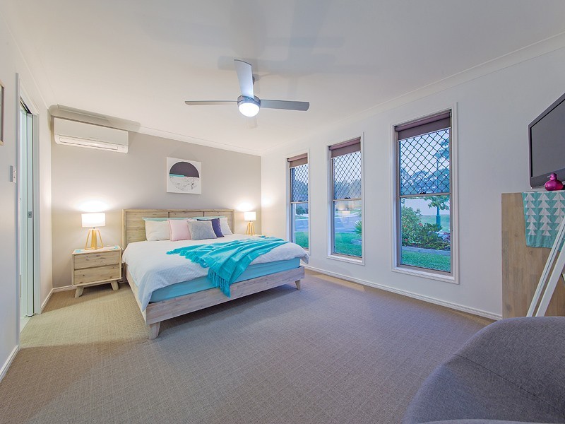 1 Ribblesdale Place, Gumdale QLD 4154