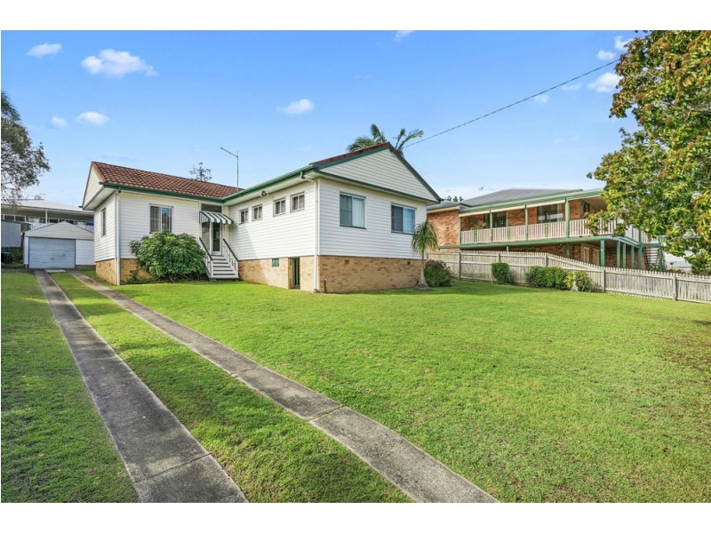 19 Carbethon Street, Manly QLD 4179