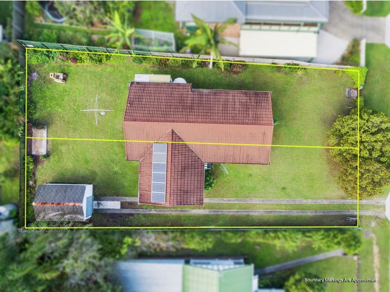 19 Carbethon Street, Manly QLD 4179