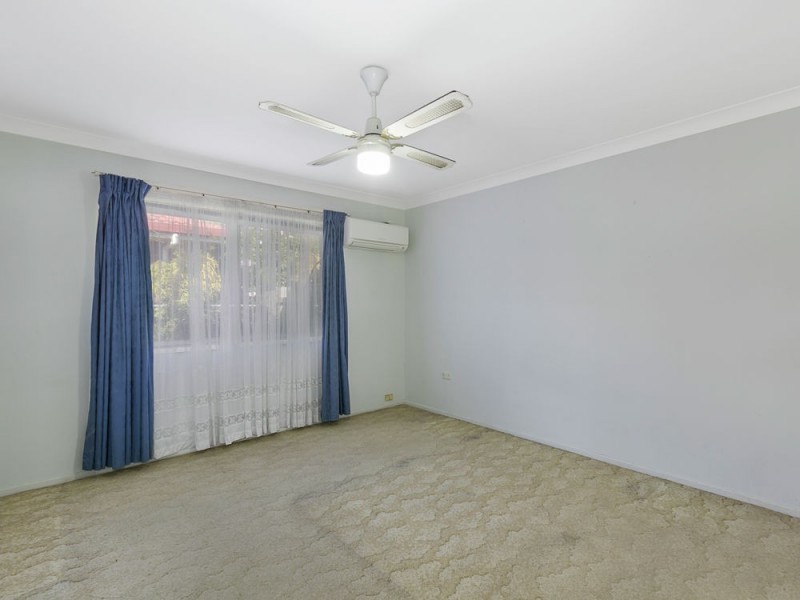 98 Randall Rd, Wynnum West QLD 4178