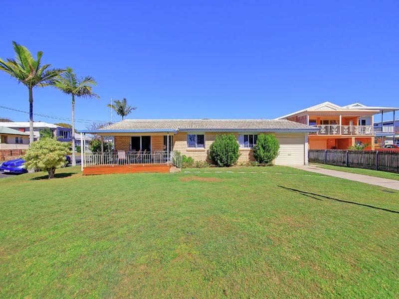 319 Upper Esplanade, Manly QLD 4179