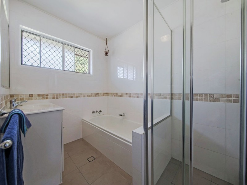 8 Meadowview Street, Tingalpa QLD 4173