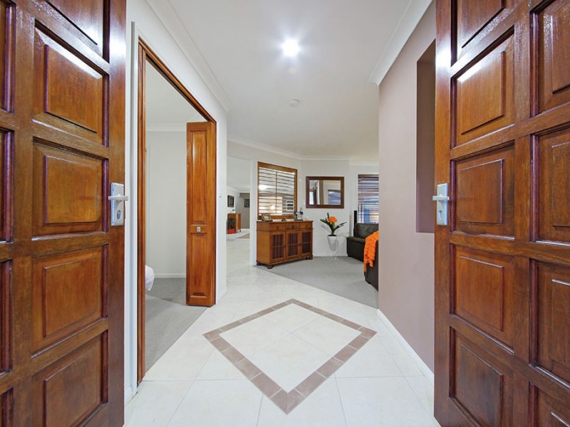 5 Brush Box Place, Wakerley QLD 4154