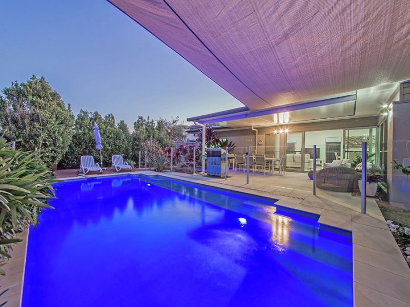 41 Brook Street, Wakerley QLD 4154