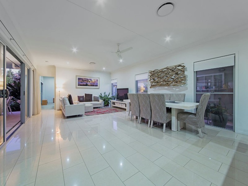 41 Brook Street, Wakerley QLD 4154