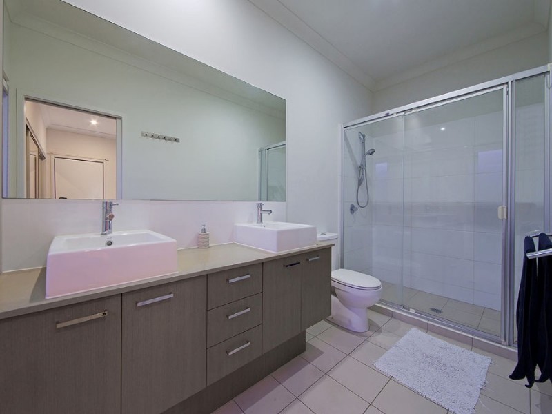 41 Brook Street, Wakerley QLD 4154