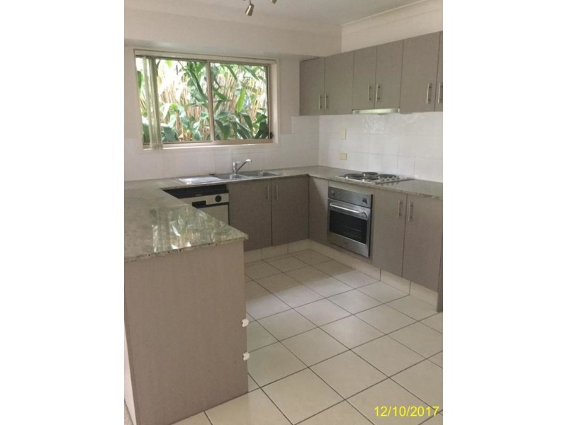 11 Lexey Crescent, Wakerley QLD 4154