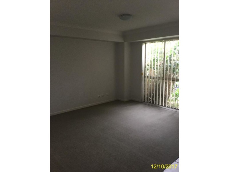 11 Lexey Crescent, Wakerley QLD 4154