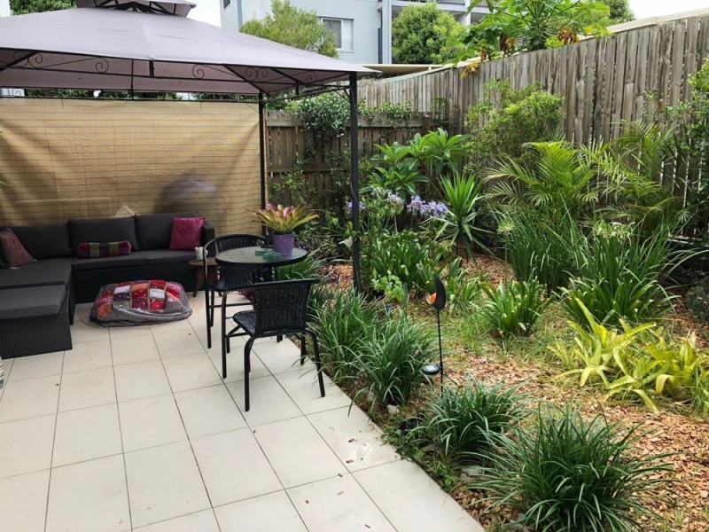 2/34 Emsworth Street, Wynnum QLD 4178