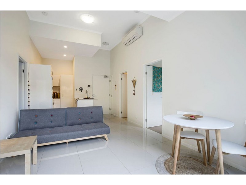 2/34 Emsworth Street, Wynnum QLD 4178