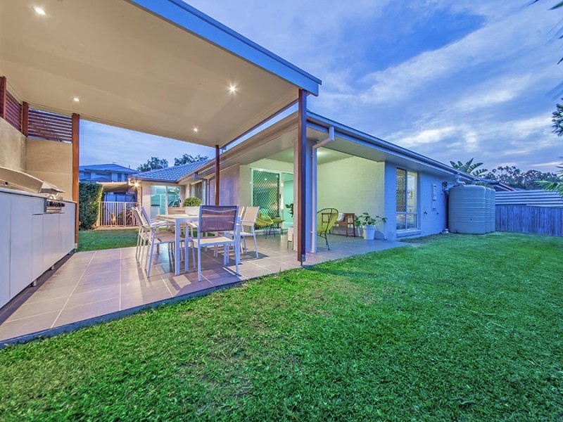 11 Gardenia Place, Gumdale QLD 4154