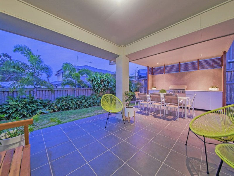 11 Gardenia Place, Gumdale QLD 4154