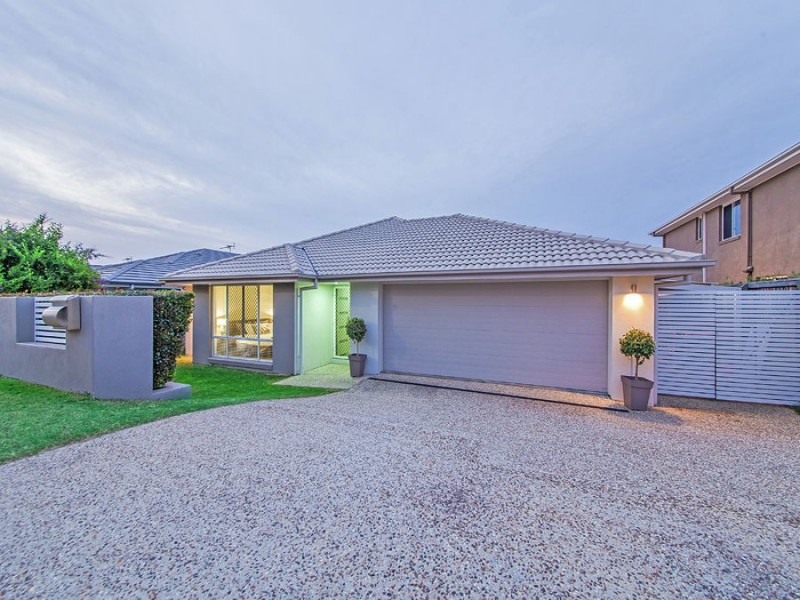 11 Gardenia Place, Gumdale QLD 4154