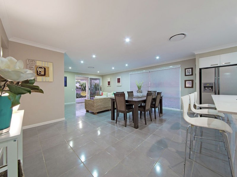 11 Gardenia Place, Gumdale QLD 4154