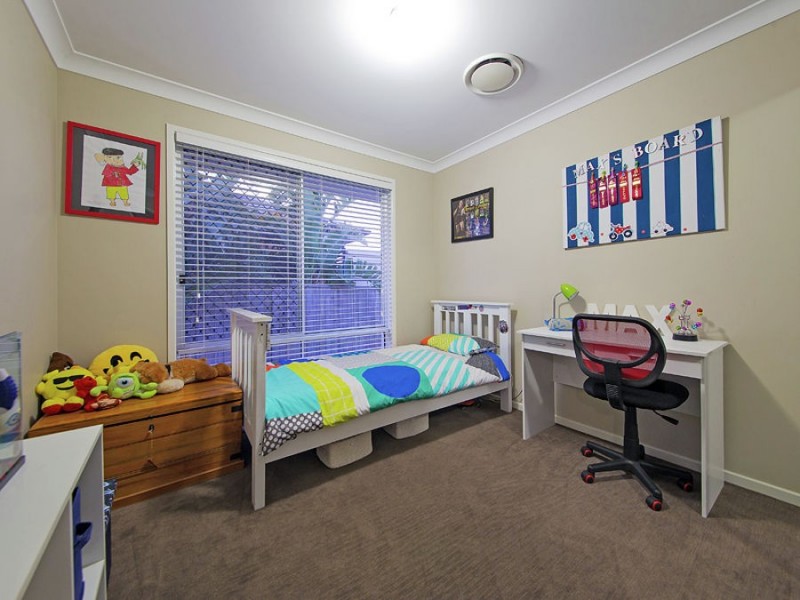 11 Gardenia Place, Gumdale QLD 4154