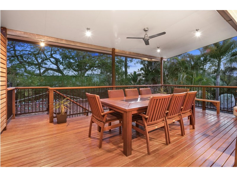 15 Tulkara St, Manly West QLD 4179