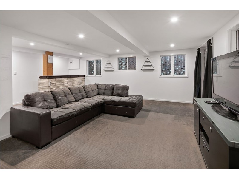 15 Tulkara St, Manly West QLD 4179