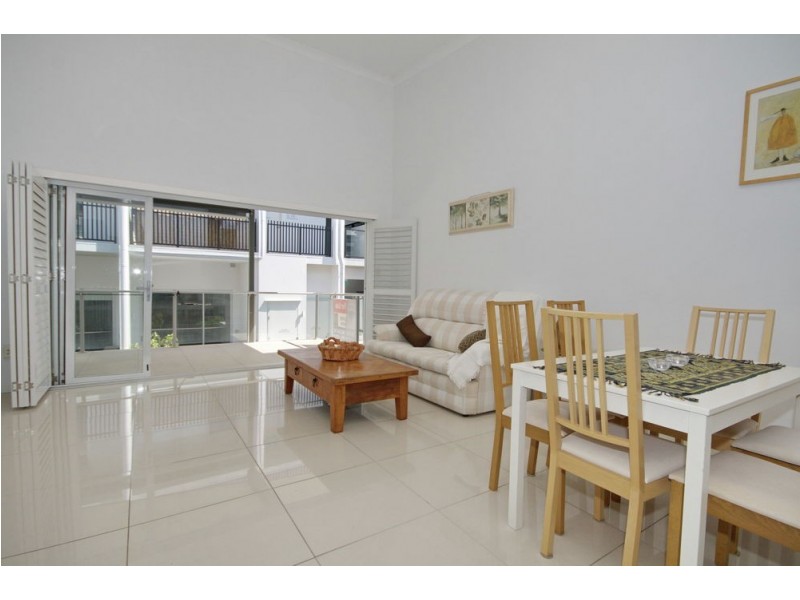 4/15 Fox Street, Wynnum QLD 4178