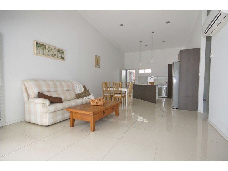 4/15 Fox Street, Wynnum QLD 4178