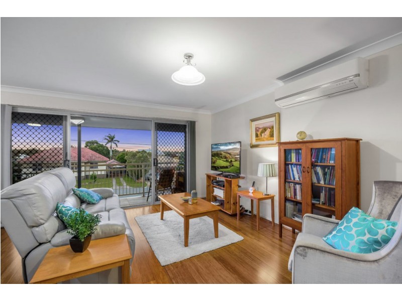 54 Drayton Terrace, Wynnum QLD 4178