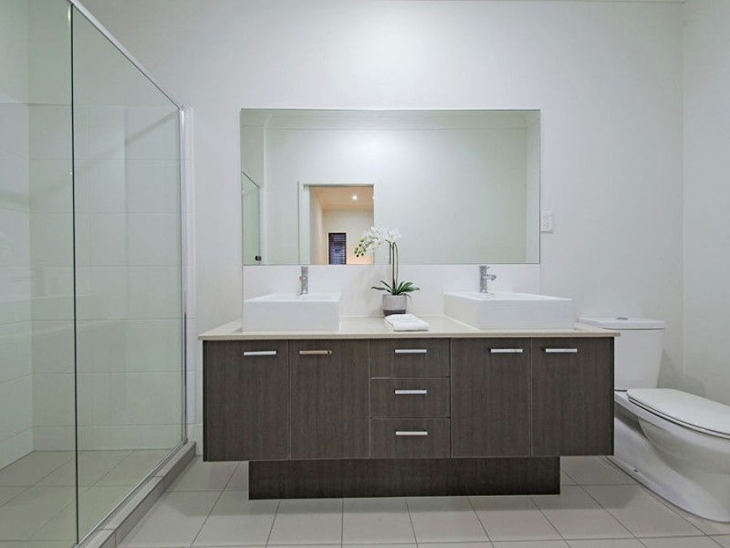 26 Esk Crescent, Wakerley QLD 4154