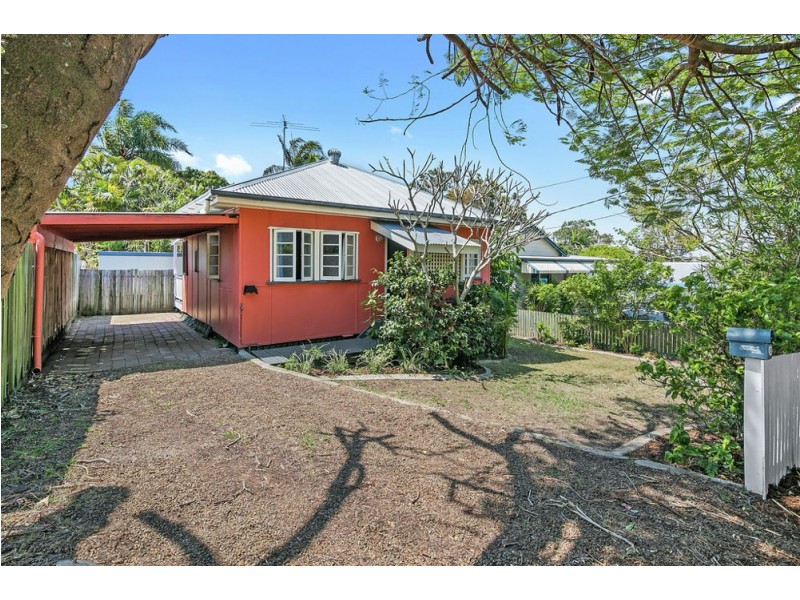 250 Whites Rd, Lota QLD 4179
