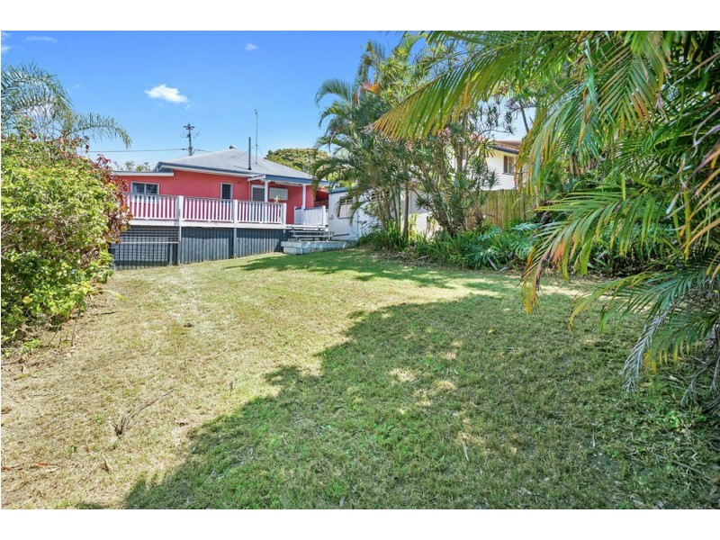 250 Whites Rd, Lota QLD 4179