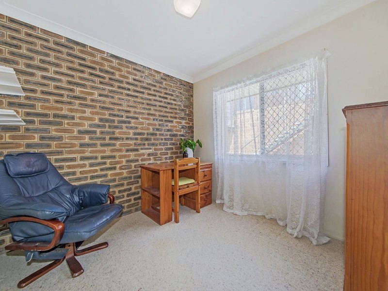 2 / 59 Emsworth Street, Wynnum QLD 4178