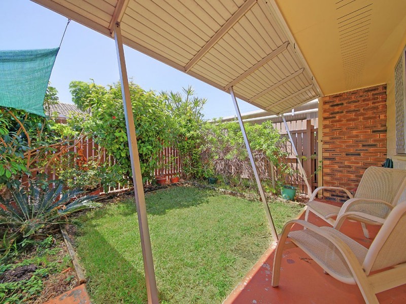 2 / 59 Emsworth Street, Wynnum QLD 4178