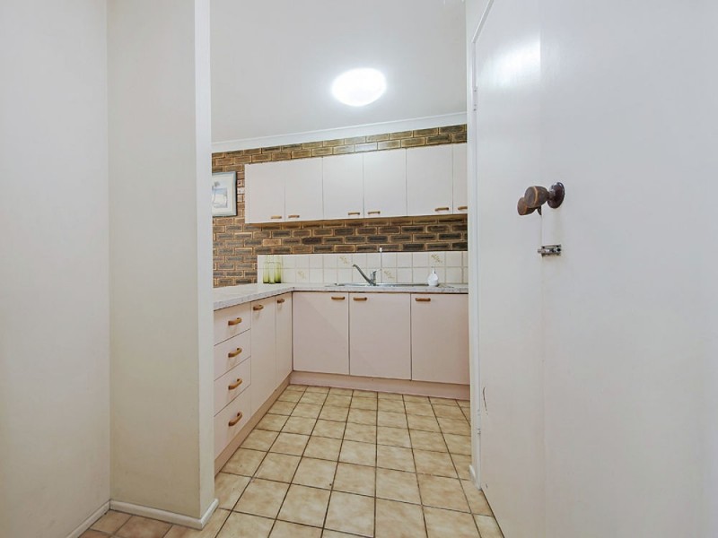 2 / 59 Emsworth Street, Wynnum QLD 4178