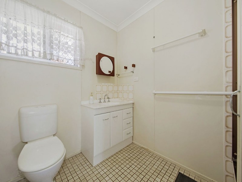 2 / 59 Emsworth Street, Wynnum QLD 4178