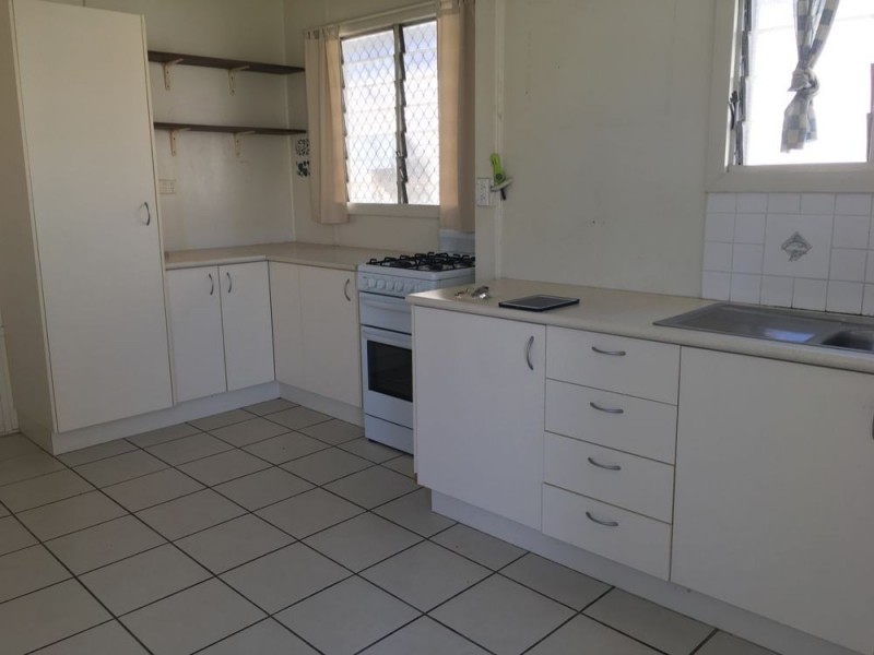 12 Clara street, Wynnum QLD 4178