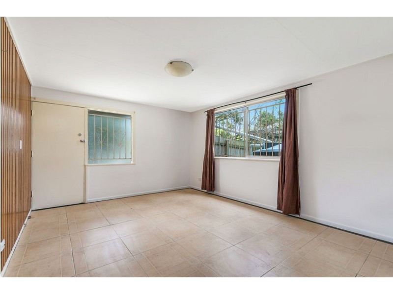 143 Mount Gravatt Capalaba Rd, Upper Mount Gravatt QLD 4122