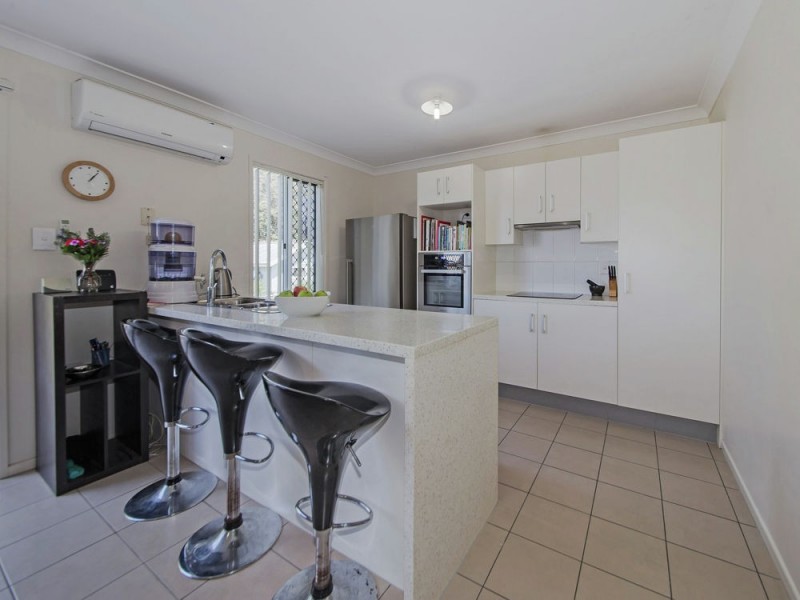 31 Kitchener Street, Wynnum QLD 4178