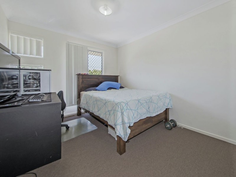 31 Kitchener Street, Wynnum QLD 4178