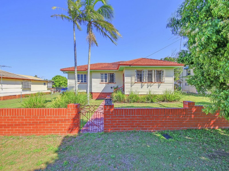 12 Violet Street, Wynnum QLD 4178