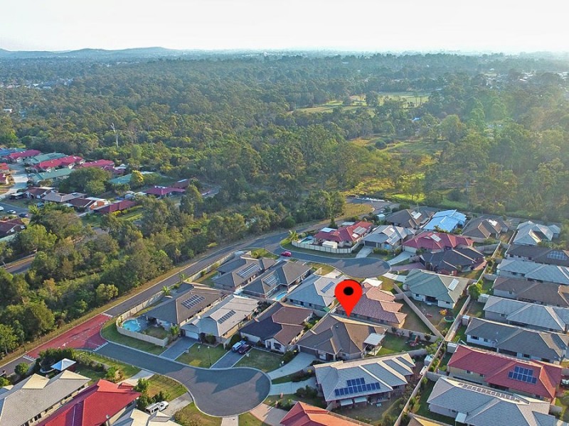 8 Venn Court, Wynnum West QLD 4178