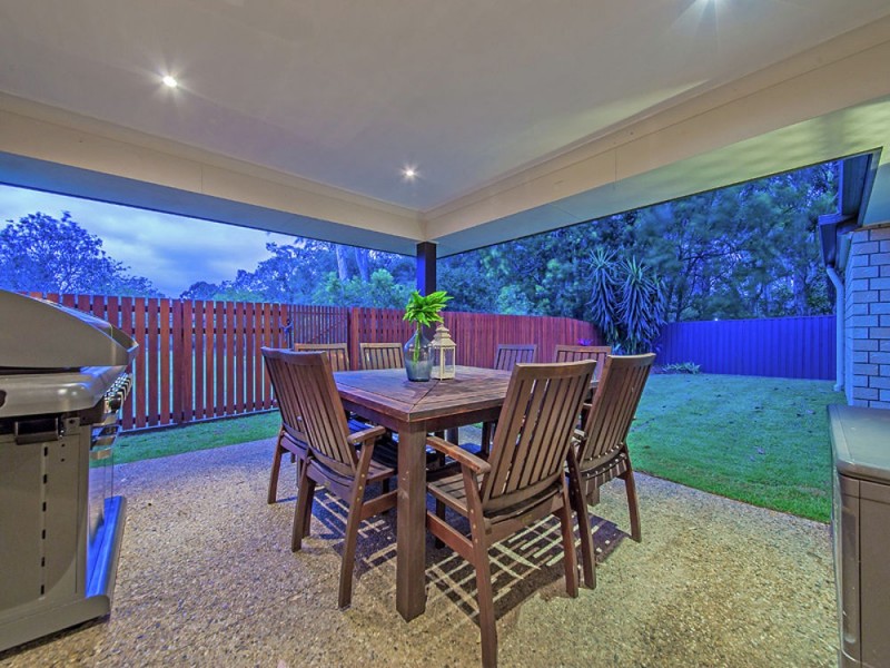 7 Figtree Place, Wakerley QLD 4154