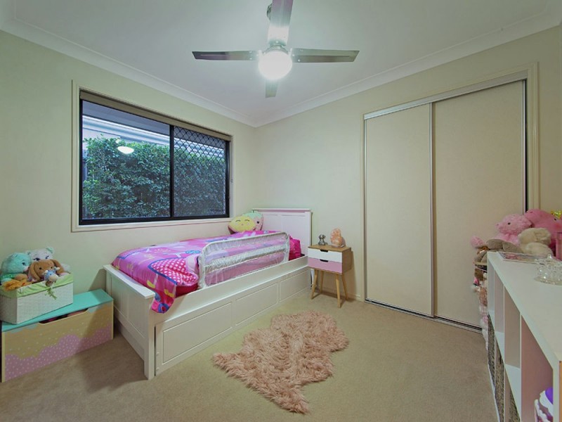 7 Figtree Place, Wakerley QLD 4154