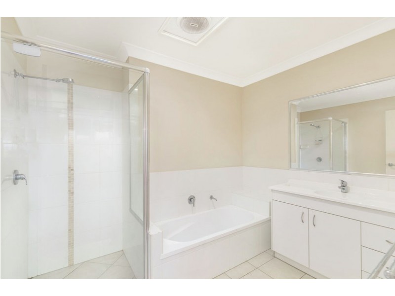 5/6 Canton Court, Manly West QLD 4179