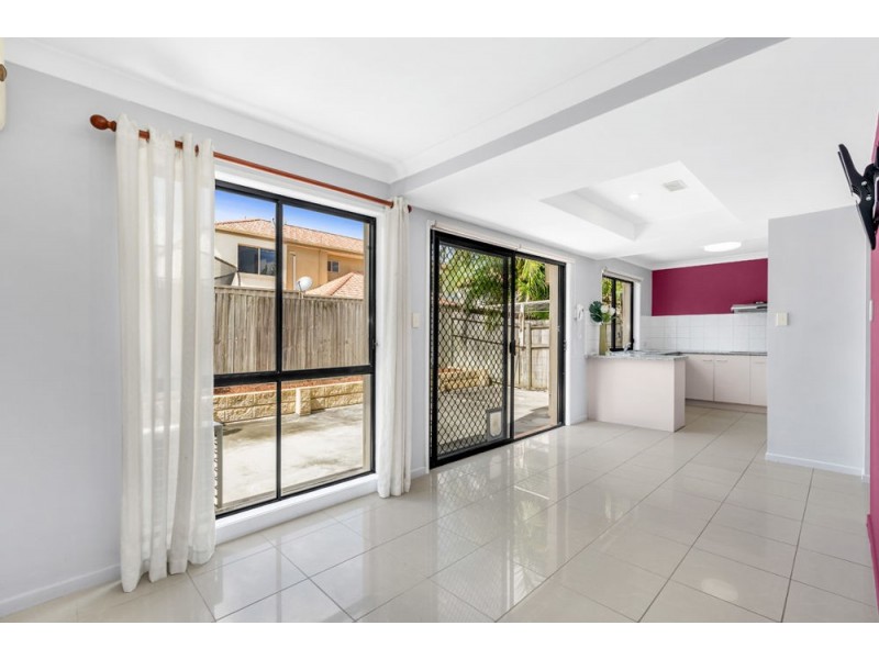 39/74 Plaza St, Wynnum West QLD 4178