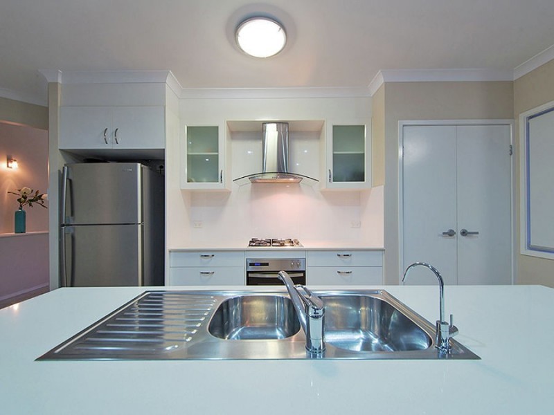 49 Doherty Place, Wakerley QLD 4154