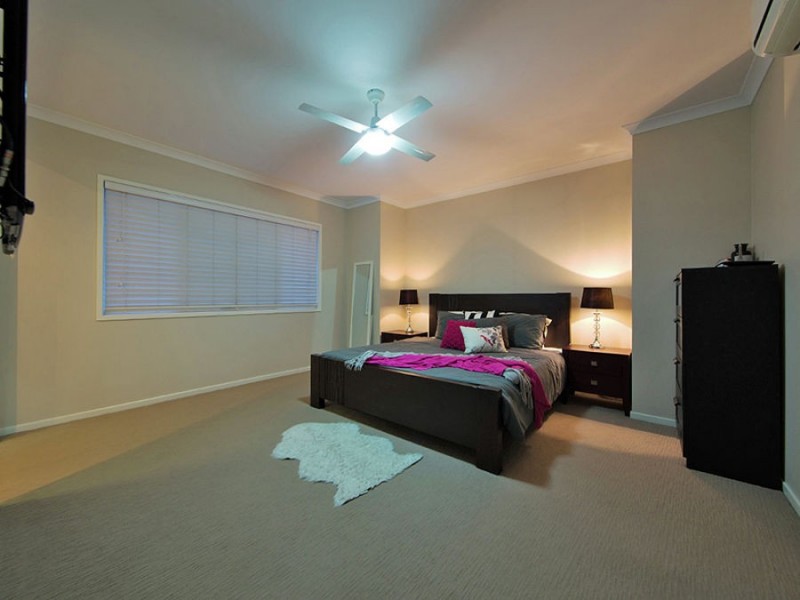 49 Doherty Place, Wakerley QLD 4154