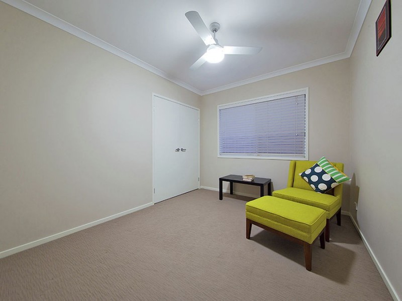 49 Doherty Place, Wakerley QLD 4154